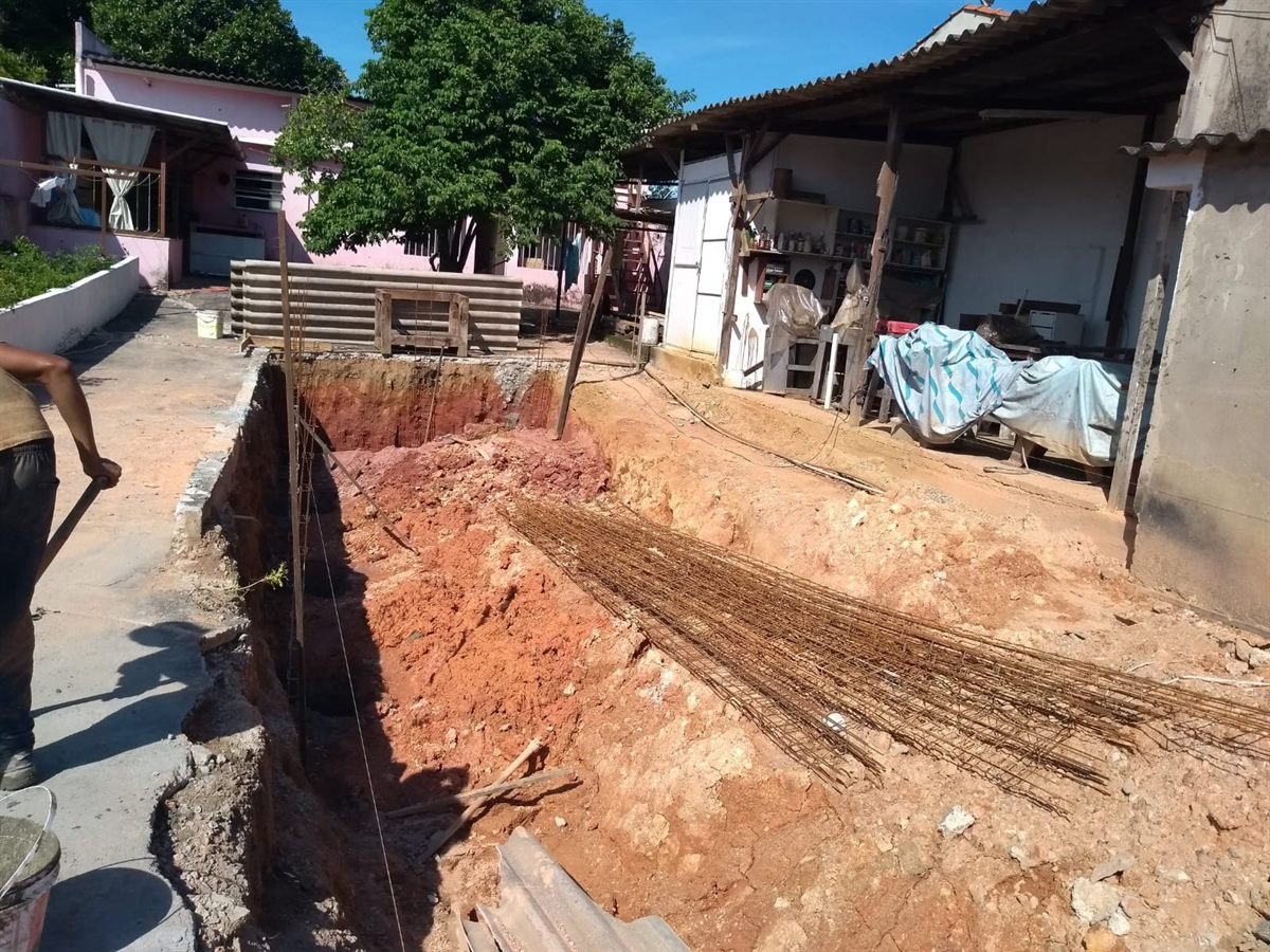 Ferragem e formas da estrutura