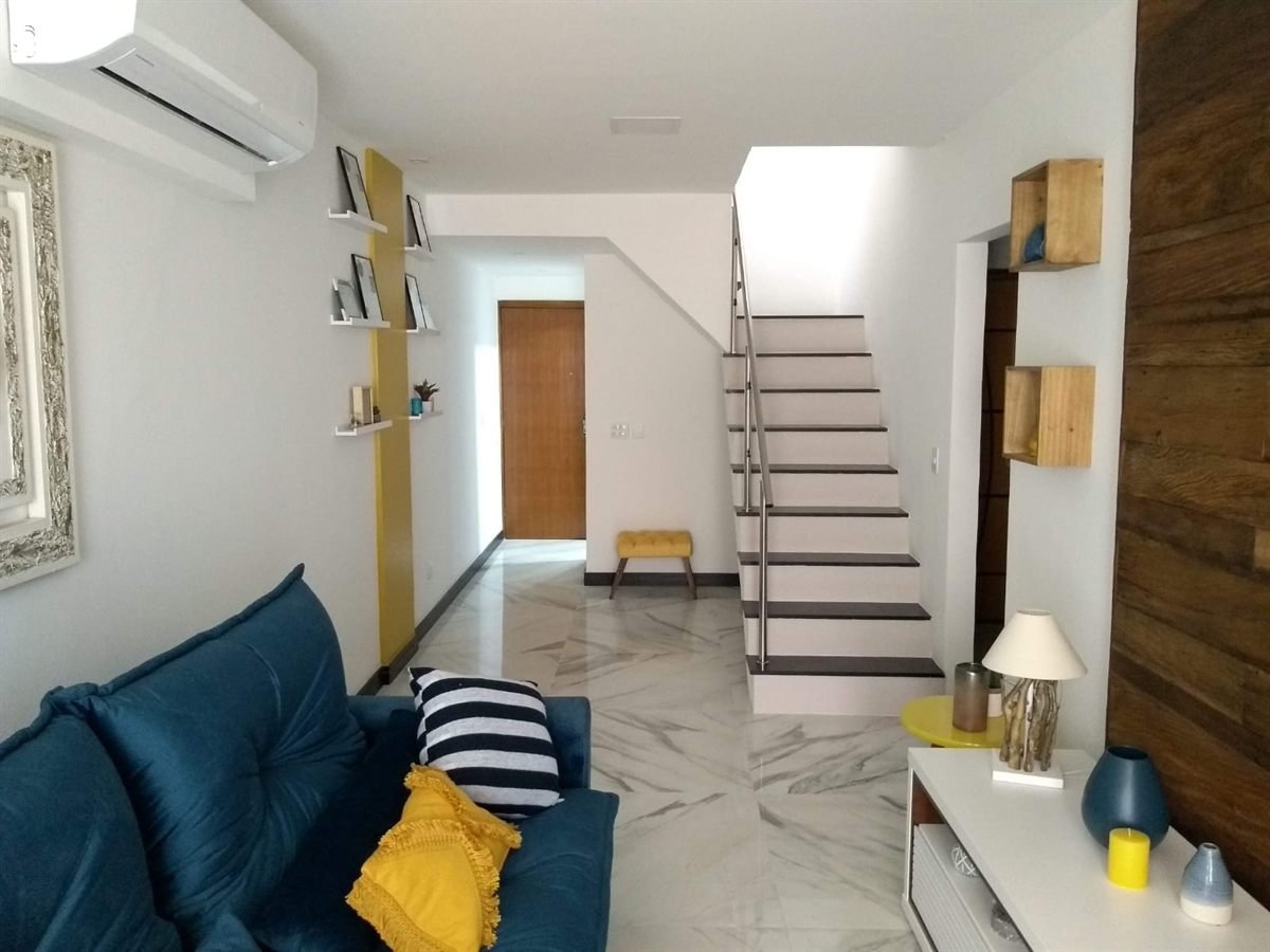 Sala de estar integrada e acabada